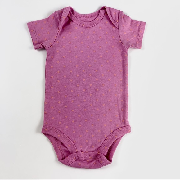 “hearts” onesie - Picture 3 of 4